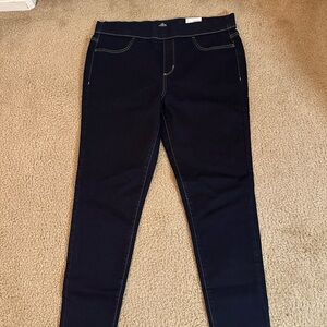 St. John's Bay Women's Navy Jeggings